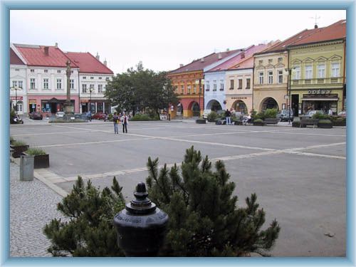 Vala�sk� Mezi���� - Stadtplatz