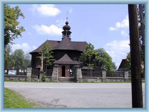 Velk� Karlovice - Holzkirche