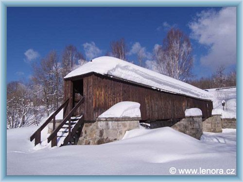 Lenora - Bedeckte Holzbr�cke