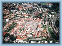 Kada�