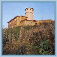 Der Aussichtsturm auf dem Berg Ple�ivec
