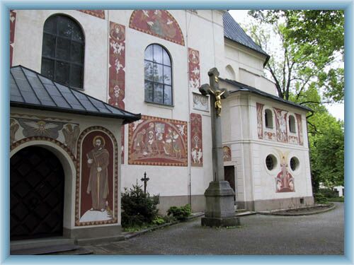 Sgrafitti auf der Kirche in Nov� M�sto na Morav�
