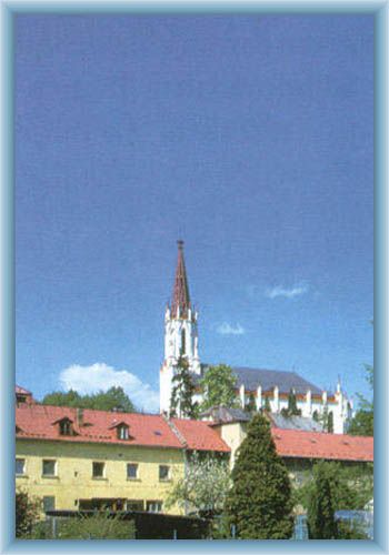 Hl. Vav�inec Kirche in Chrastava