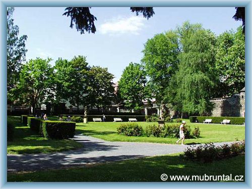 Brunt�l - Schloss