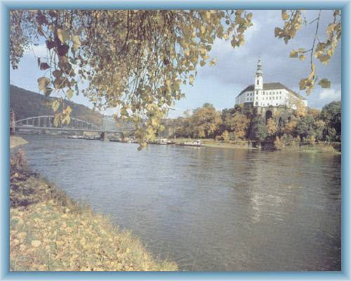 Schloss in D���n