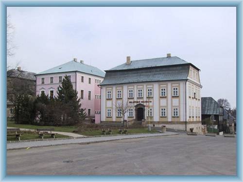Glasmuseum in Nov� Bor