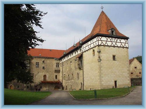 Schloss Budyn� nad Oh��