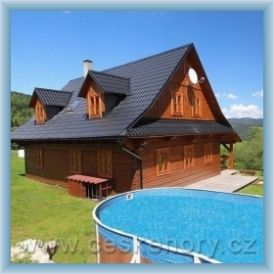 Holzh�tte mit Schwimmbad und Sauna