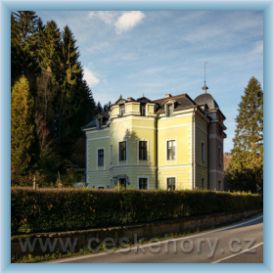 Villa Julie