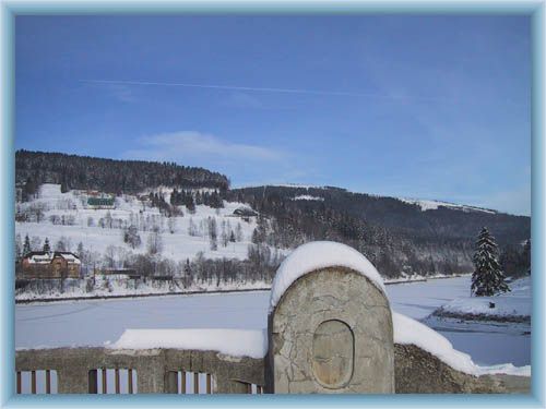 Wassertalsperre Labsk� p�ehrada im Winter