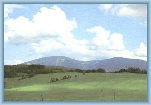 Berge �ern� und Sv�tl� hora