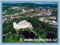 Bojkovice und Schloss Nový Světlov