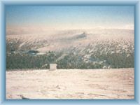 Anblick aus Praděd zu Ovčárna im Winter