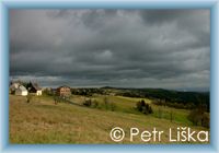 Anblick von Horní Halže zu Mědník