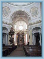 Interieur der Kirche in Jablonné