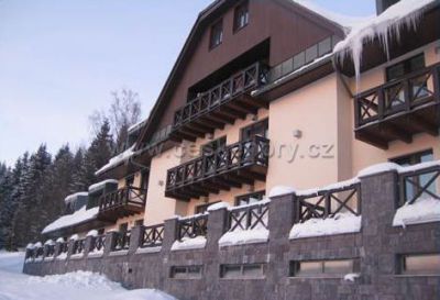 Appartement - Wohnunghaus Lověna