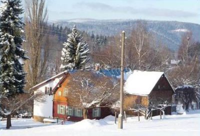Hütte zwischen Tanvald und Kořenov
