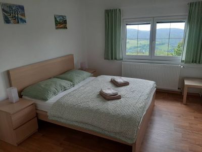 Ferienhaus Naproti Klínovci