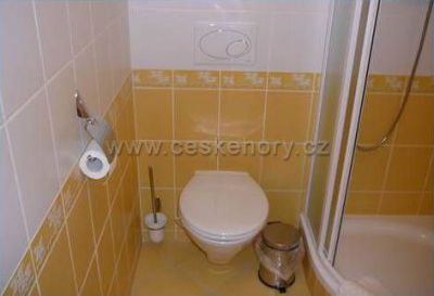 Appartementshaus Klárka und Bowlingbar Schimmer