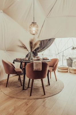 Glamping Jedlová mit Outdoor-Wellness