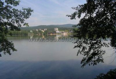 Pension bei dem Teich