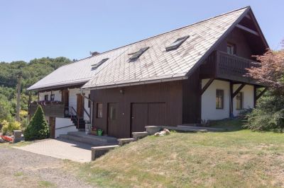 Holzhütte Doubravice