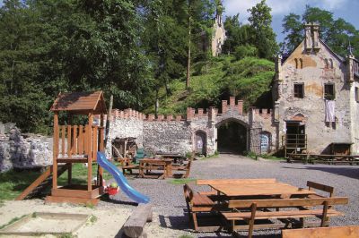 Burg und Schloss Horní hrad Hauenštejn