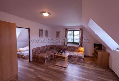 HOUDA BOUDA Pension & Appartements