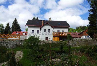 Apartments Petra and Kaboš