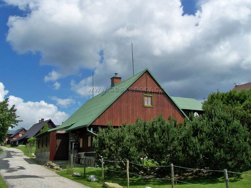 Hütte Naproti Snežce