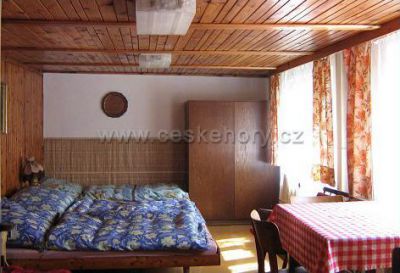 Bílý Potok pod Smrkem 264 und Hütte 1002