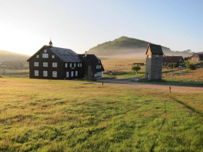 Hotel Panský dům und Pyramida