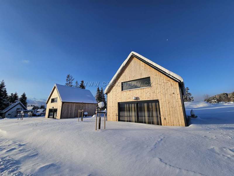 Pauch Huts