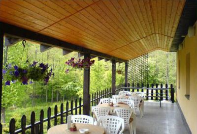 Pension-Weinstube Peklo