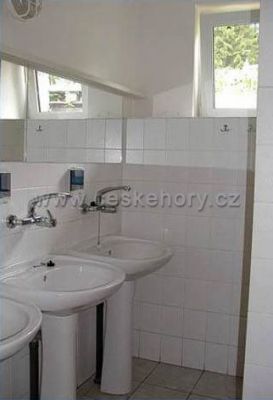 Modrodolská und Pastouška