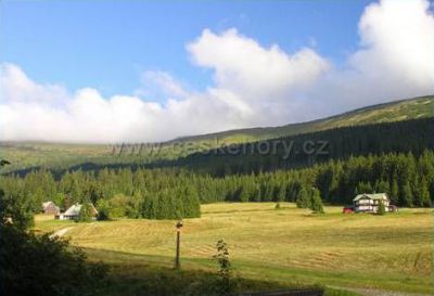 Modrodolská und Pastouška