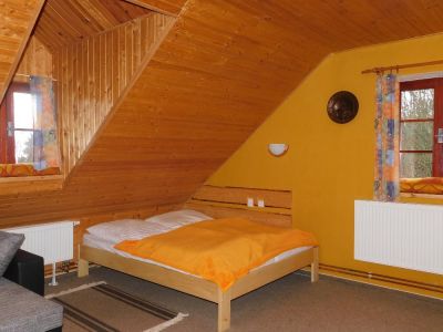 Hütte mit finnische Sauna und Bierstube