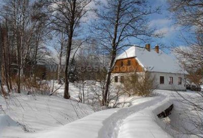 Hütte u Jezerního potoka