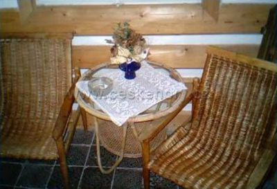 Teil der Holzhütte Harrachov