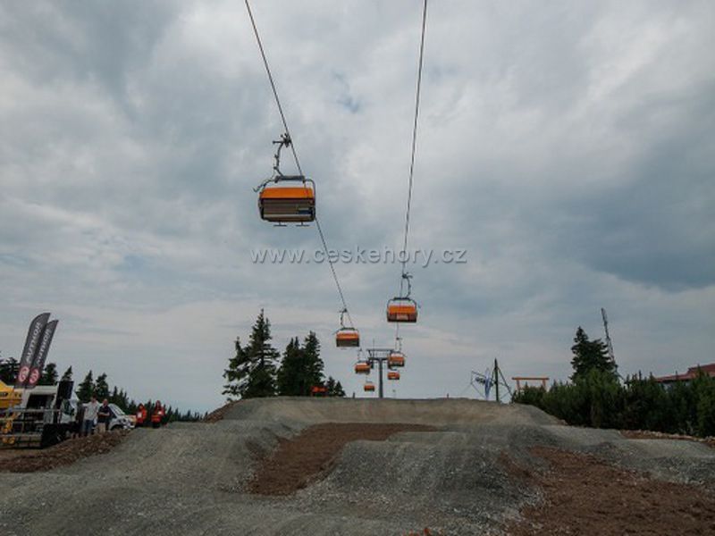 Seilbahn Jáchymov - Klínovec