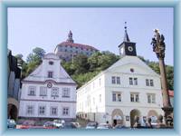 Schloss in Náchod aus dem Stadtplatz