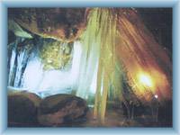 Höhle in Felsen Teplické skály