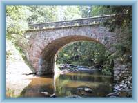 Steinbrücke in Zemská brána