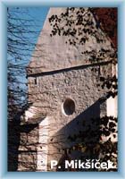 Detail von Friedhofskirche bei Kašperské hory